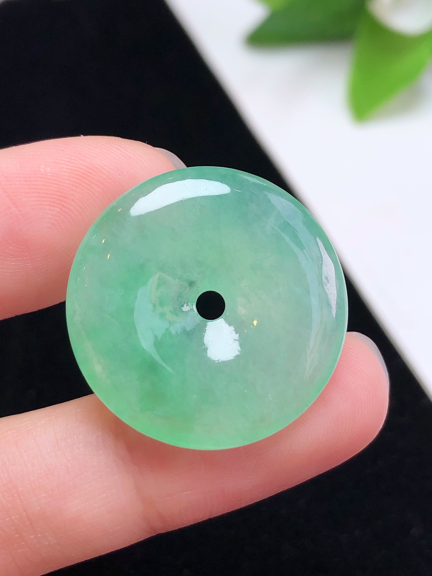 冰绿平安扣(图1) 冰绿平安扣(图1)