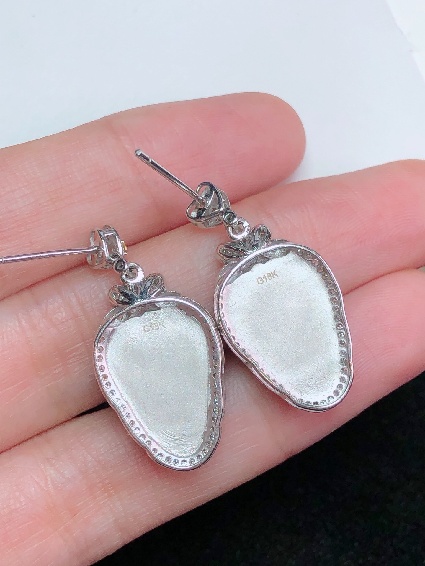 满绿叶子耳坠(图3) 满绿叶子耳坠(图3)